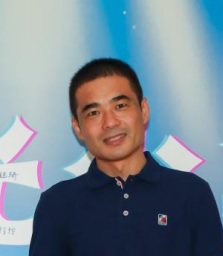 诗人头像