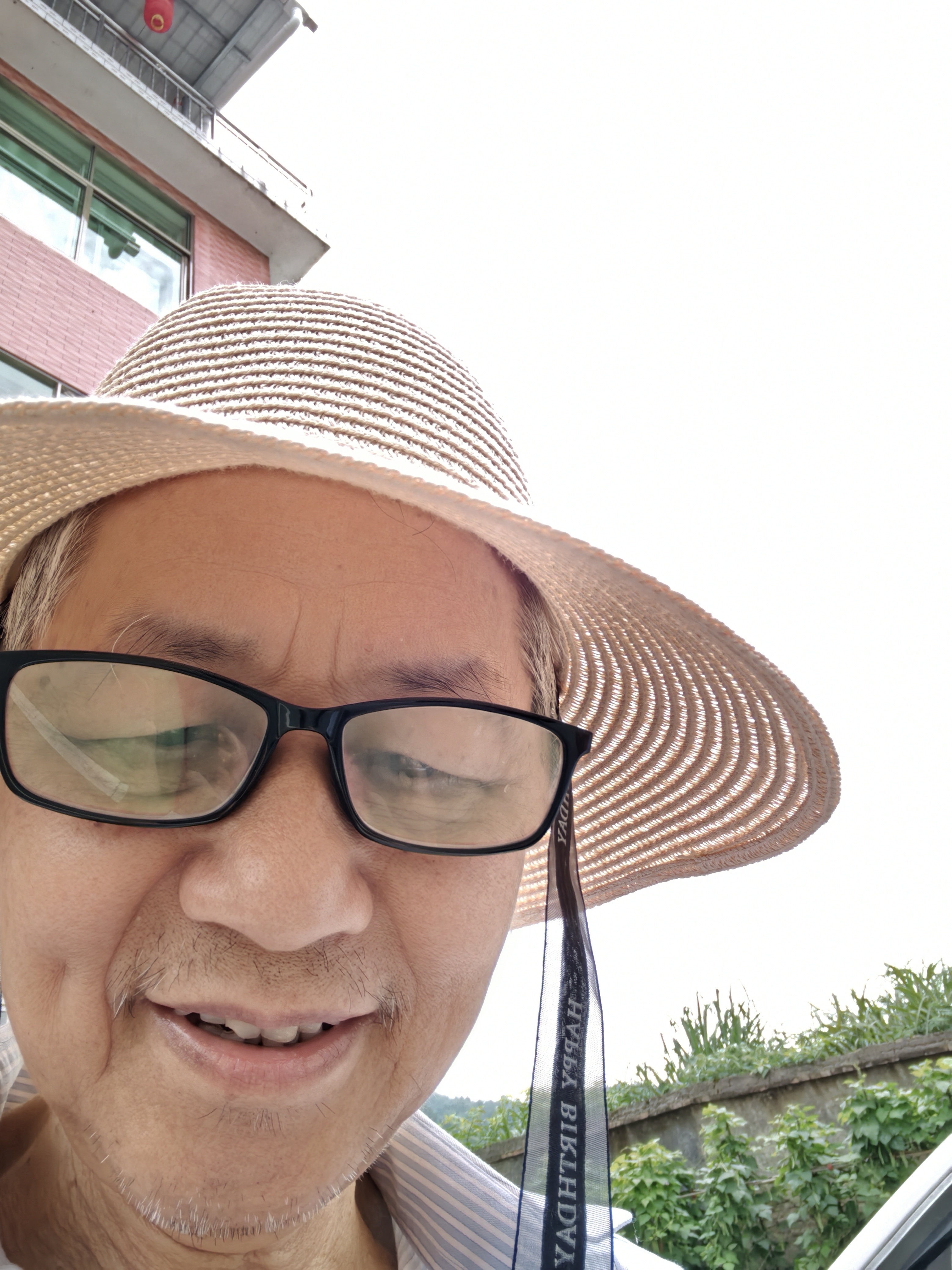 诗人头像