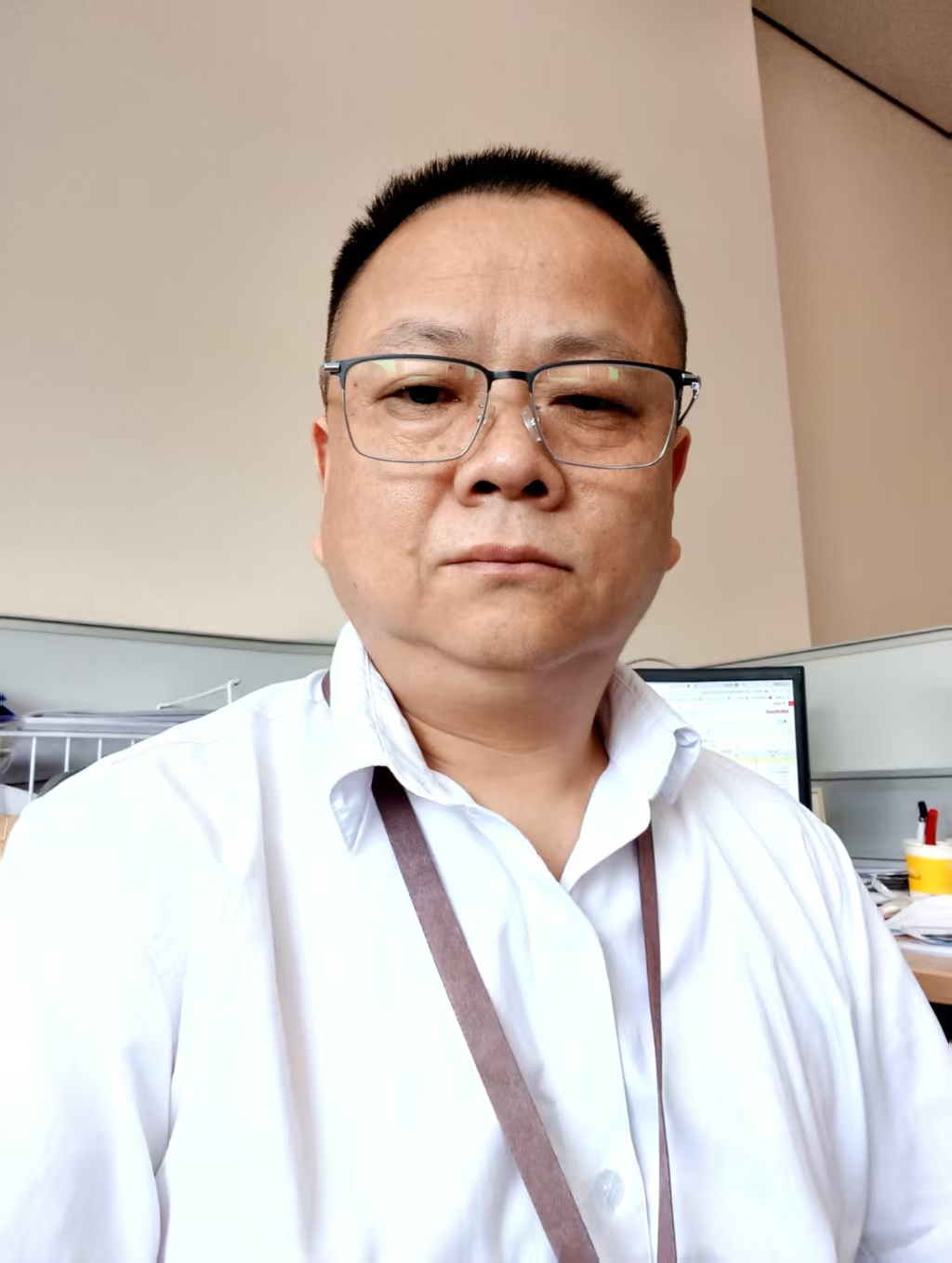 诗人头像